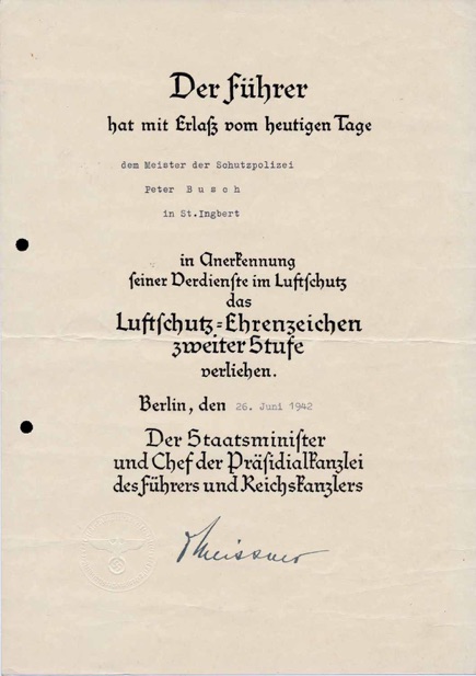 WW2 German Luftschutz Ehrenzeichen Document air raid