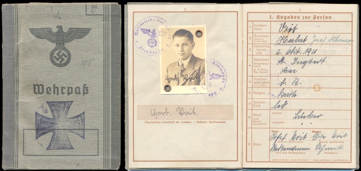 WW2 German Wehrpass Group Courier Panzer Aufkl&auml;rung Abt 125 Smolensk 